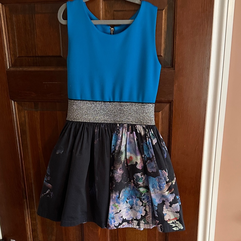 Elegant Girls’ Party Dress with Blue Top and Floral Skirt— size 10